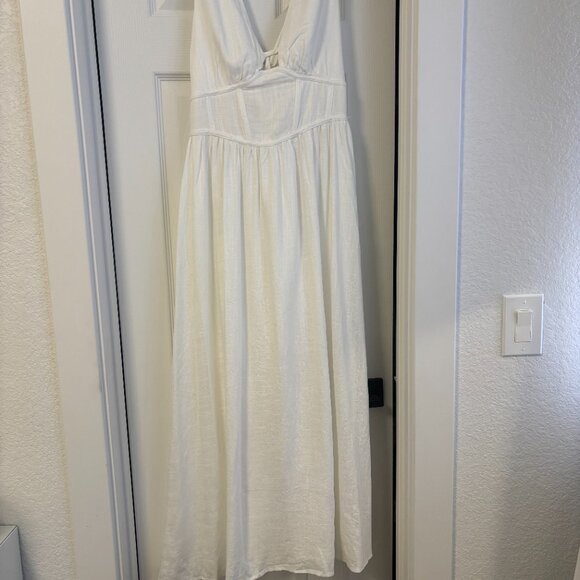 Amalie The Label - Chamika Linen Blend Bustier Double Tie Back Midi Dress - Picture 3 of 7